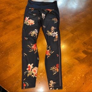 Athleta floral leggings
